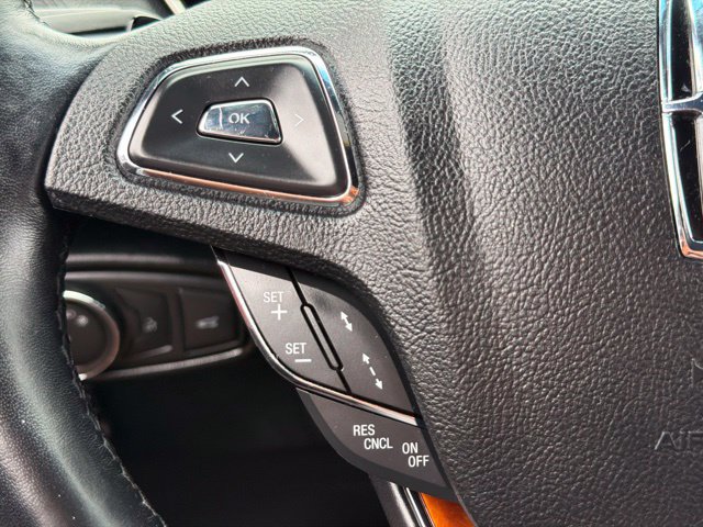 Used 2018 Lincoln MKX Reserve w/ Driver Assistance Package FWD image 22