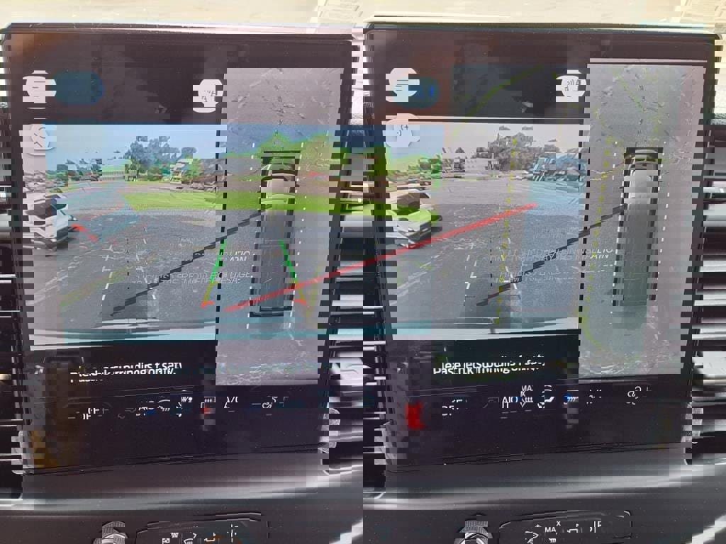 New 2025 Ford Transit 250 148 Medium Roof image 10