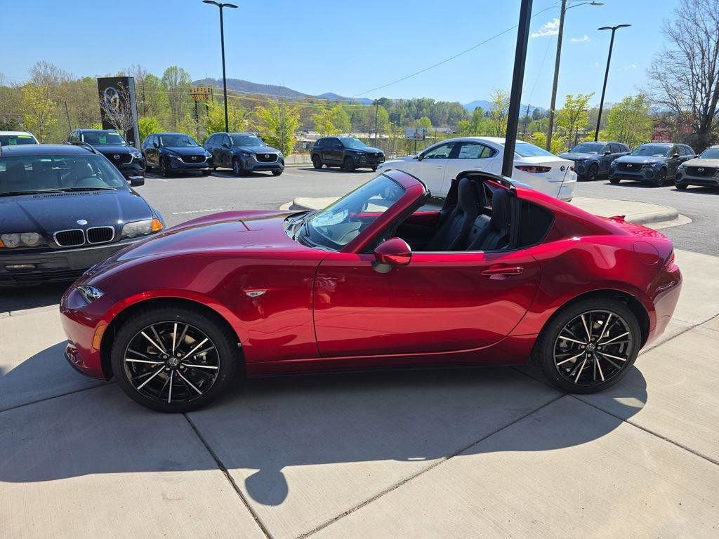 New 2026 MAZDA MX-5 Miata RF Grand Touring RWD image 6