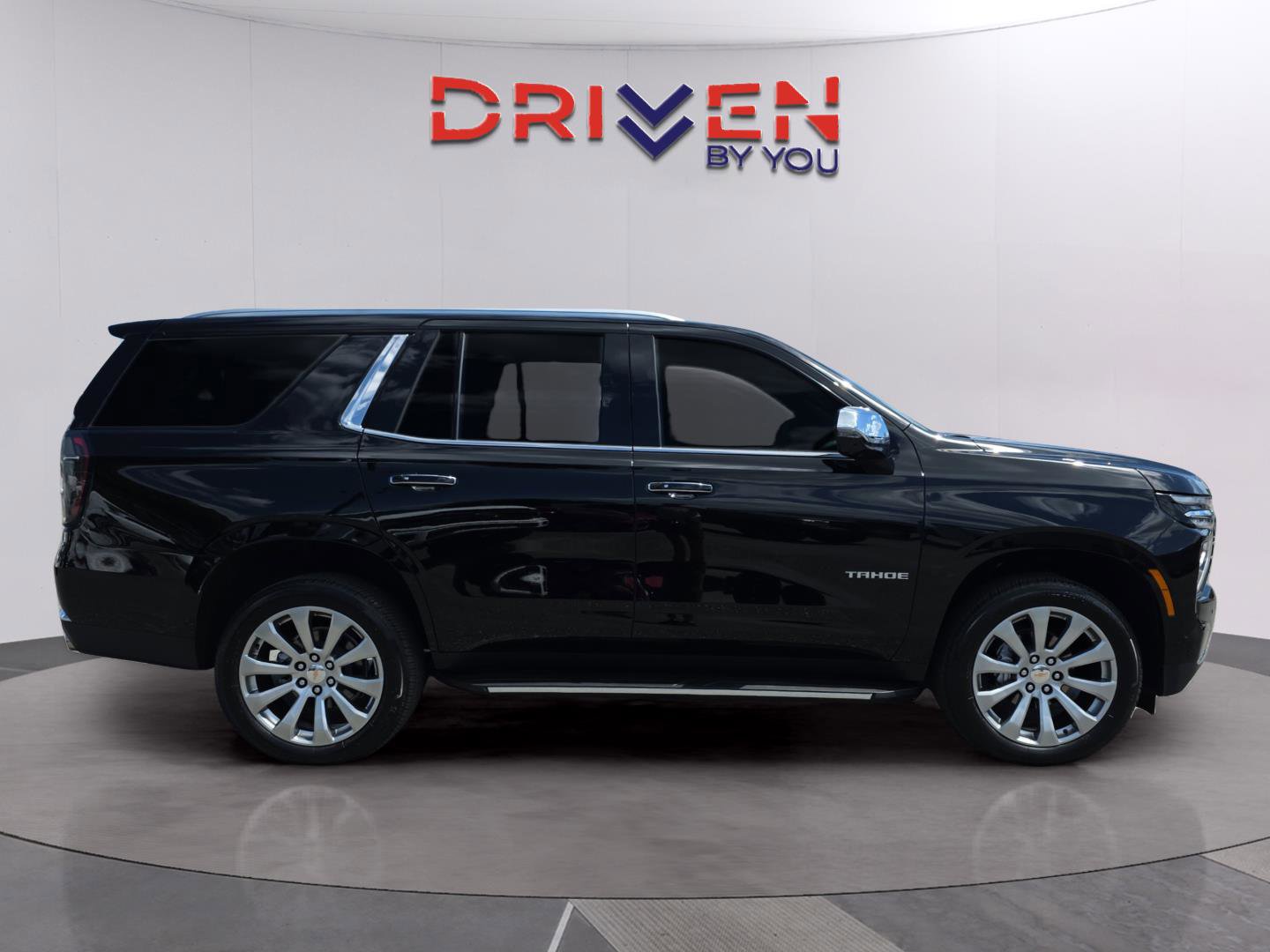 Used 2026 Chevrolet Tahoe Premier w/ Sun And Tow Package image 6