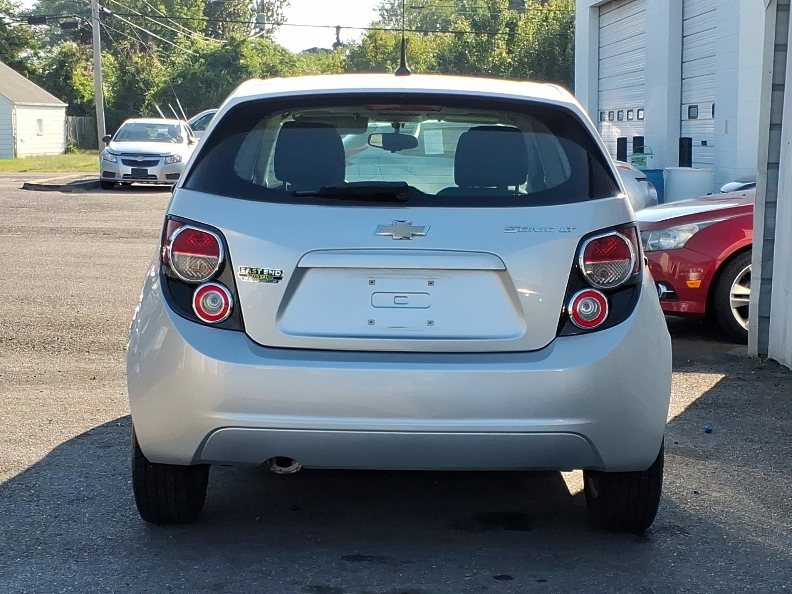 Used 2014 Chevrolet Sonic LT FWD image 4