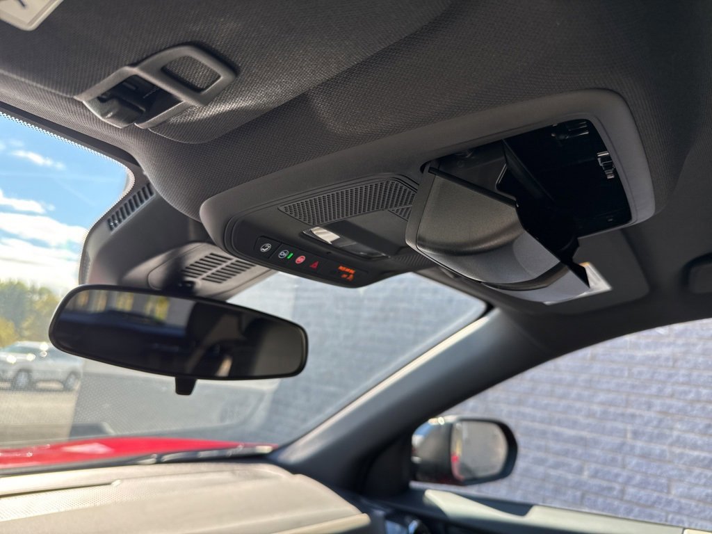 New 2026 Chevrolet Equinox LT w/ Convenience Package II image 31