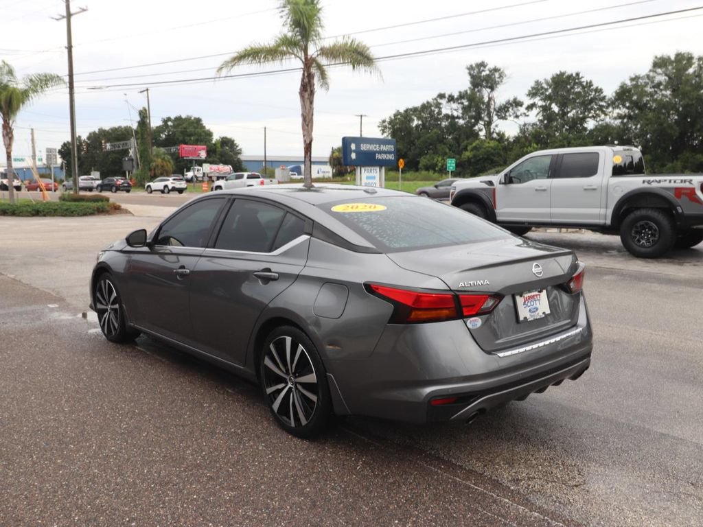 Used 2020 Nissan Altima 2.5 SR w/ Premium Package FWD image 8