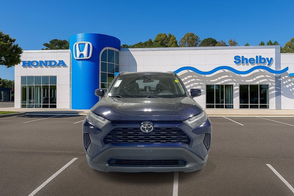 Used 2024 Toyota RAV4 XLE image 3