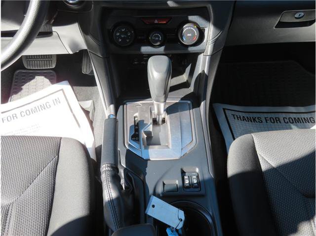 Used 2022 Subaru Impreza 2.0i Premium image 8
