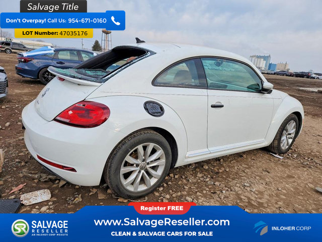 Used 2017 Volkswagen Beetle 1.8T Classic FWD image 4