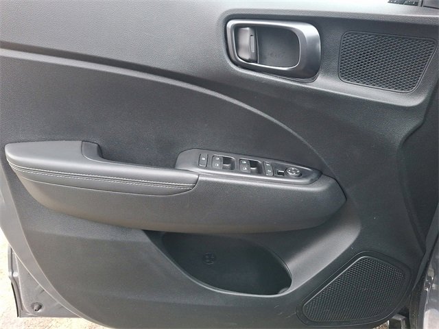 Certified 2026 Hyundai Venue SEL image 12