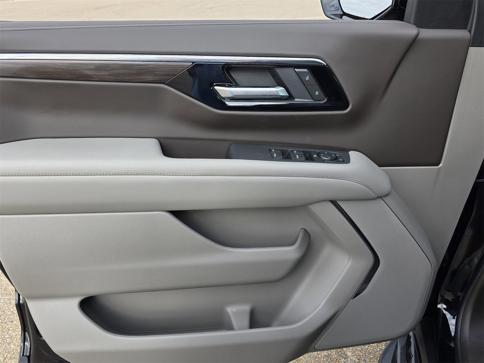 New 2026 Chevrolet Tahoe LS image 15