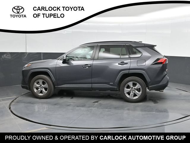 Used 2022 Toyota RAV4 XLE w/ Convenience Package AWD/4WD image 10