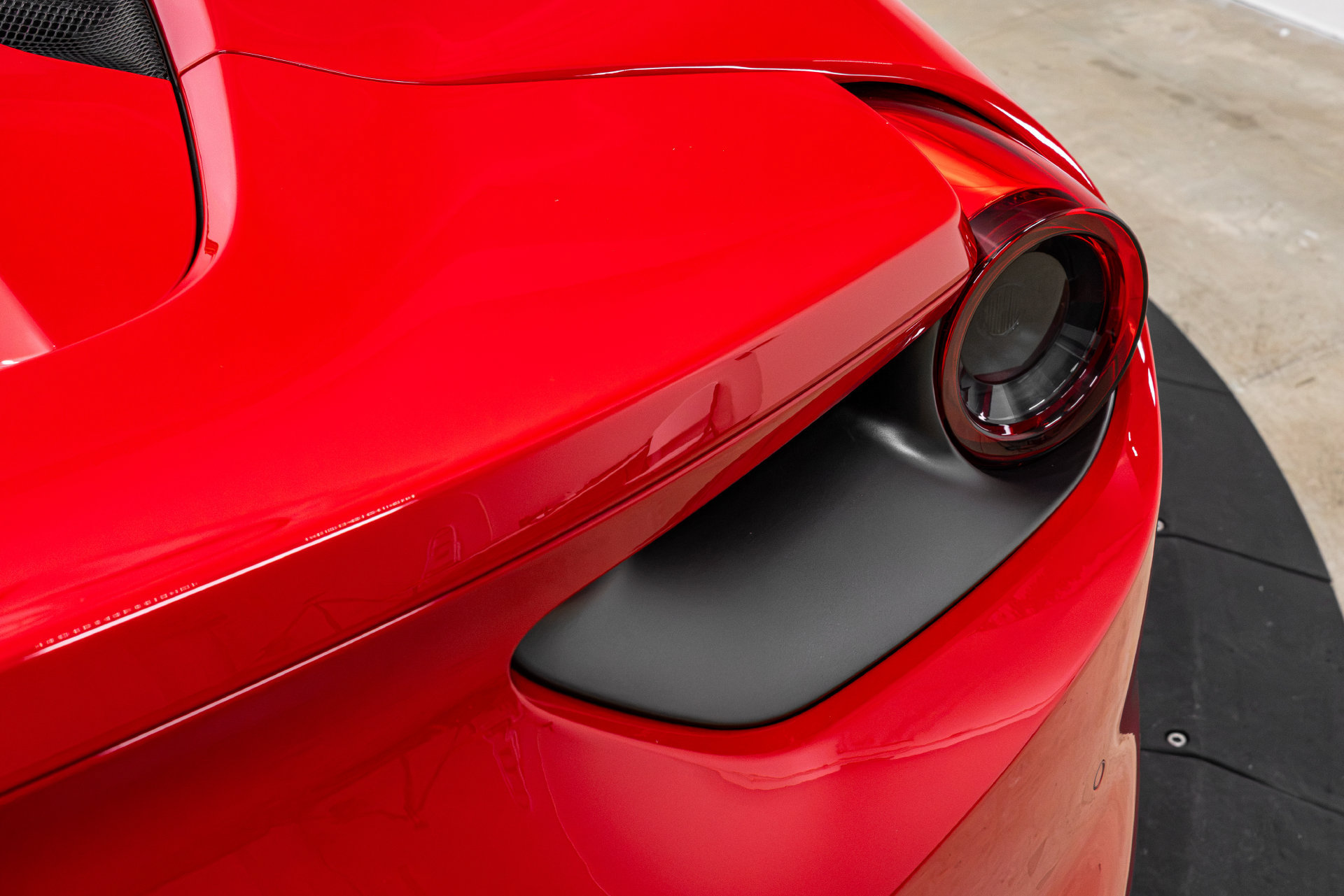 Certified 2017 Ferrari 488 Spider RWD image 49