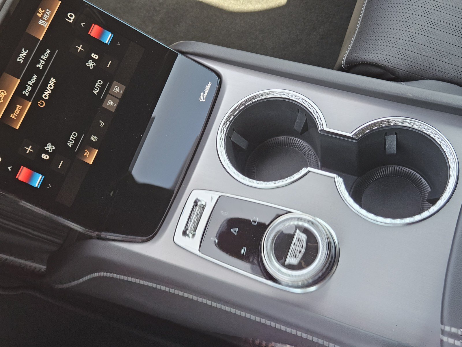 New 2027 Cadillac Vistiq Sport AWD/4WD image 15