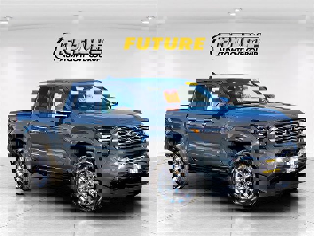 Used 2025 Toyota Tacoma Limited image 1
