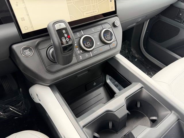 New 2026 Land Rover Defender 110 S AWD/4WD image 24