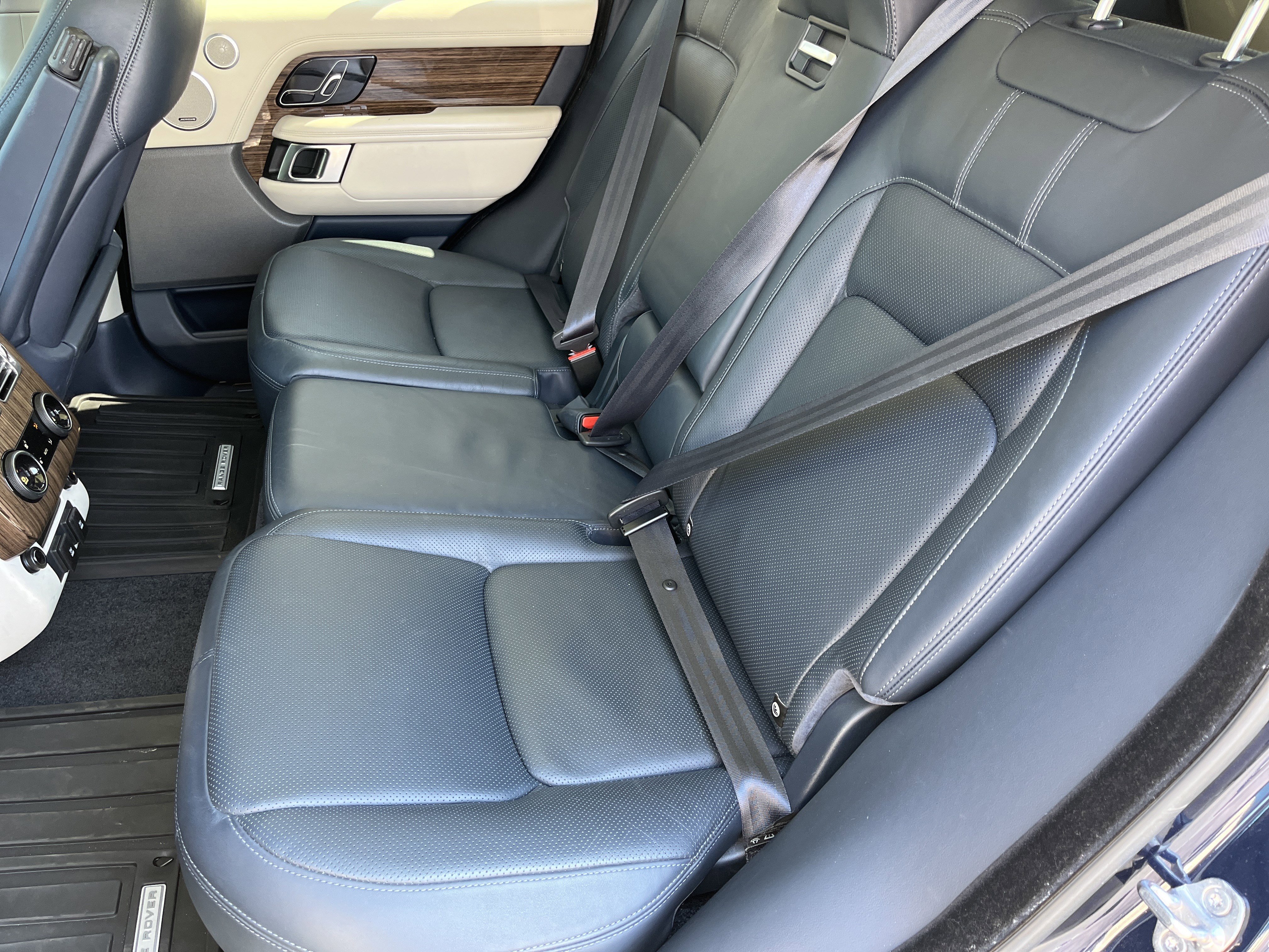 Used 2020 Land Rover Range Rover HSE AWD/4WD image 19