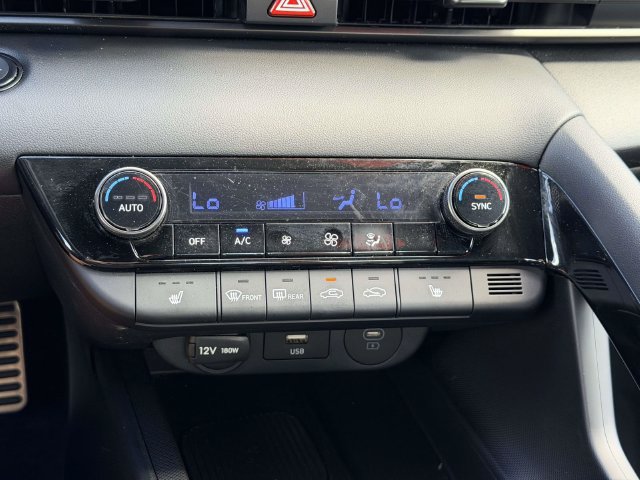 Used 2026 Hyundai Elantra SEL Sport Premium w/ Cargo Package FWD image 22