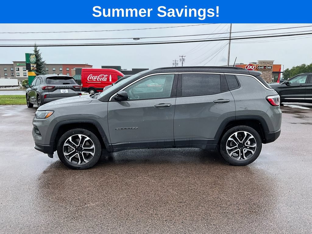 Used 2024 Jeep Compass Limited AWD/4WD image 4