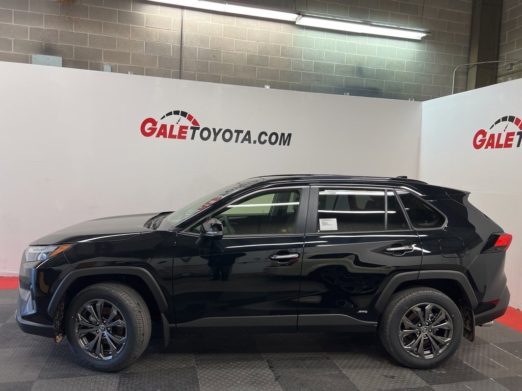 New 2025 Toyota RAV4 Limited image 1