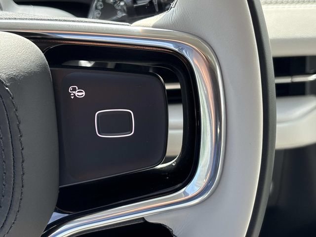 New 2026 Lincoln Navigator L Premier AWD/4WD image 25
