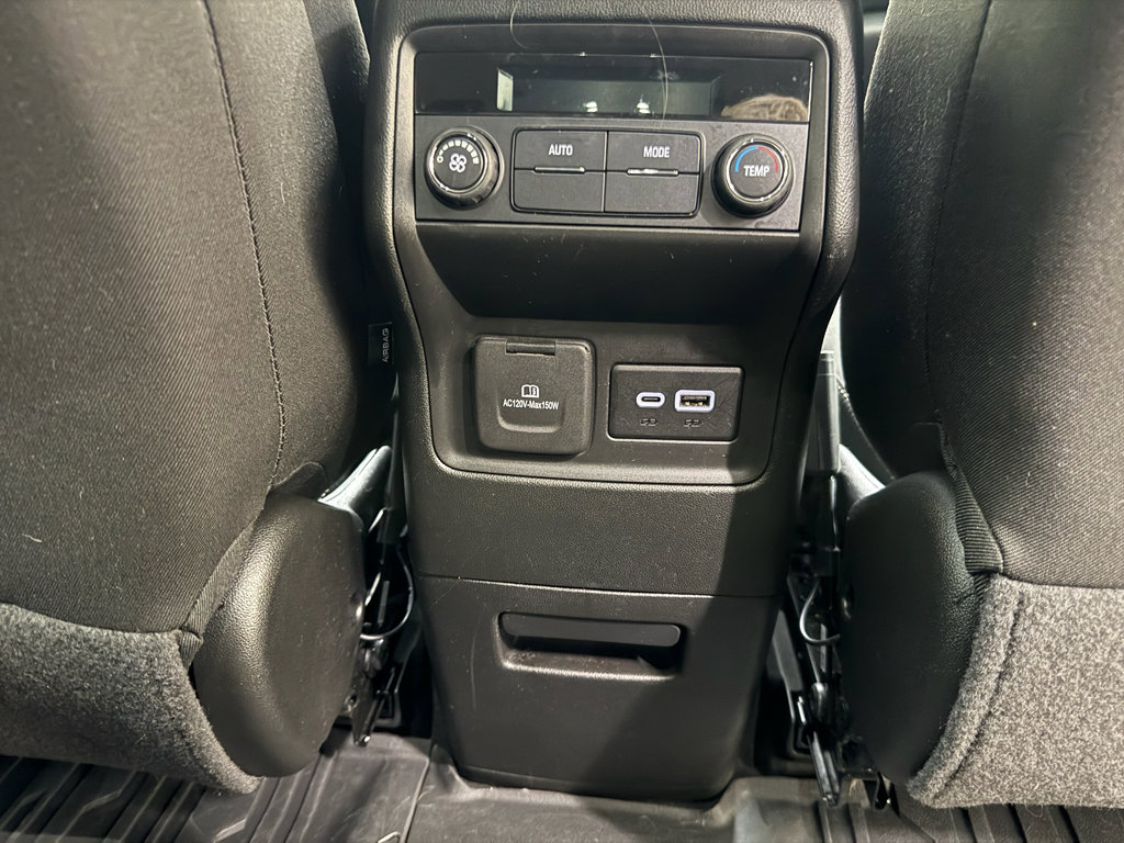 Certified 2023 GMC Acadia SLE w/ Driver Convenience Package FWD image 27