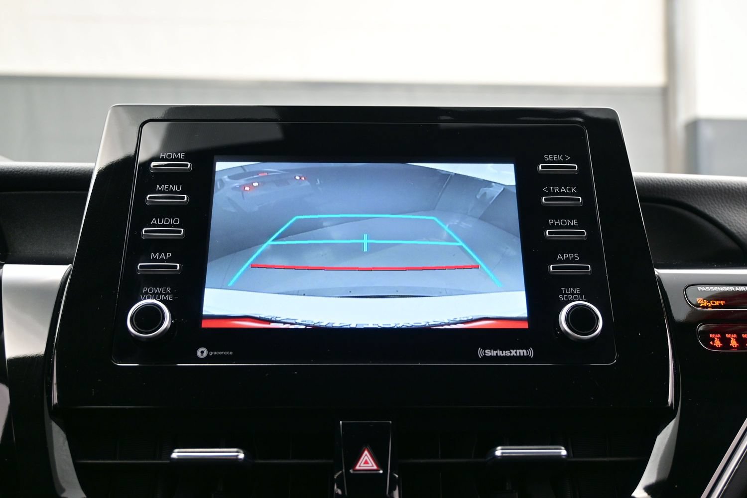 Used 2024 Toyota Camry SE AWD/4WD image 19