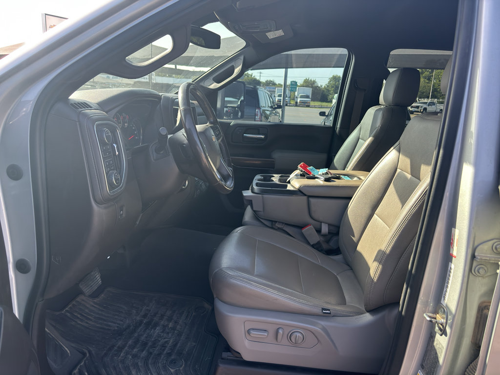 Used 2020 Chevrolet Silverado 2500 LT w/ Texas Edition AWD/4WD image 11