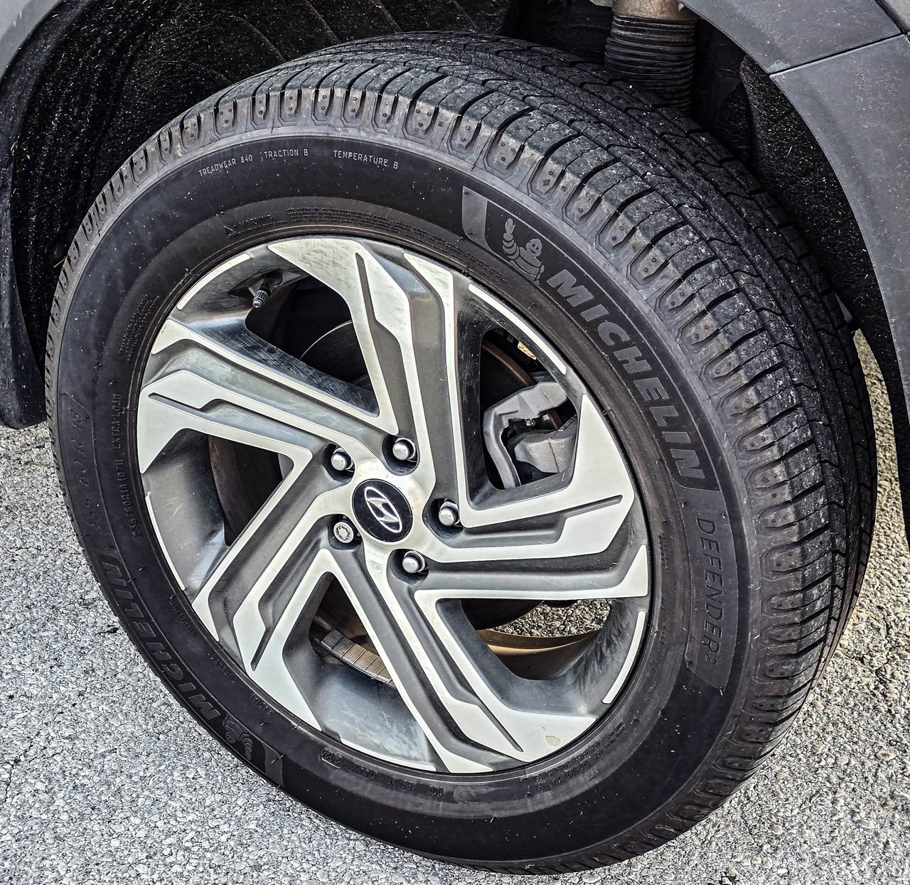 Used 2023 Hyundai Santa Fe SE AWD/4WD image 7