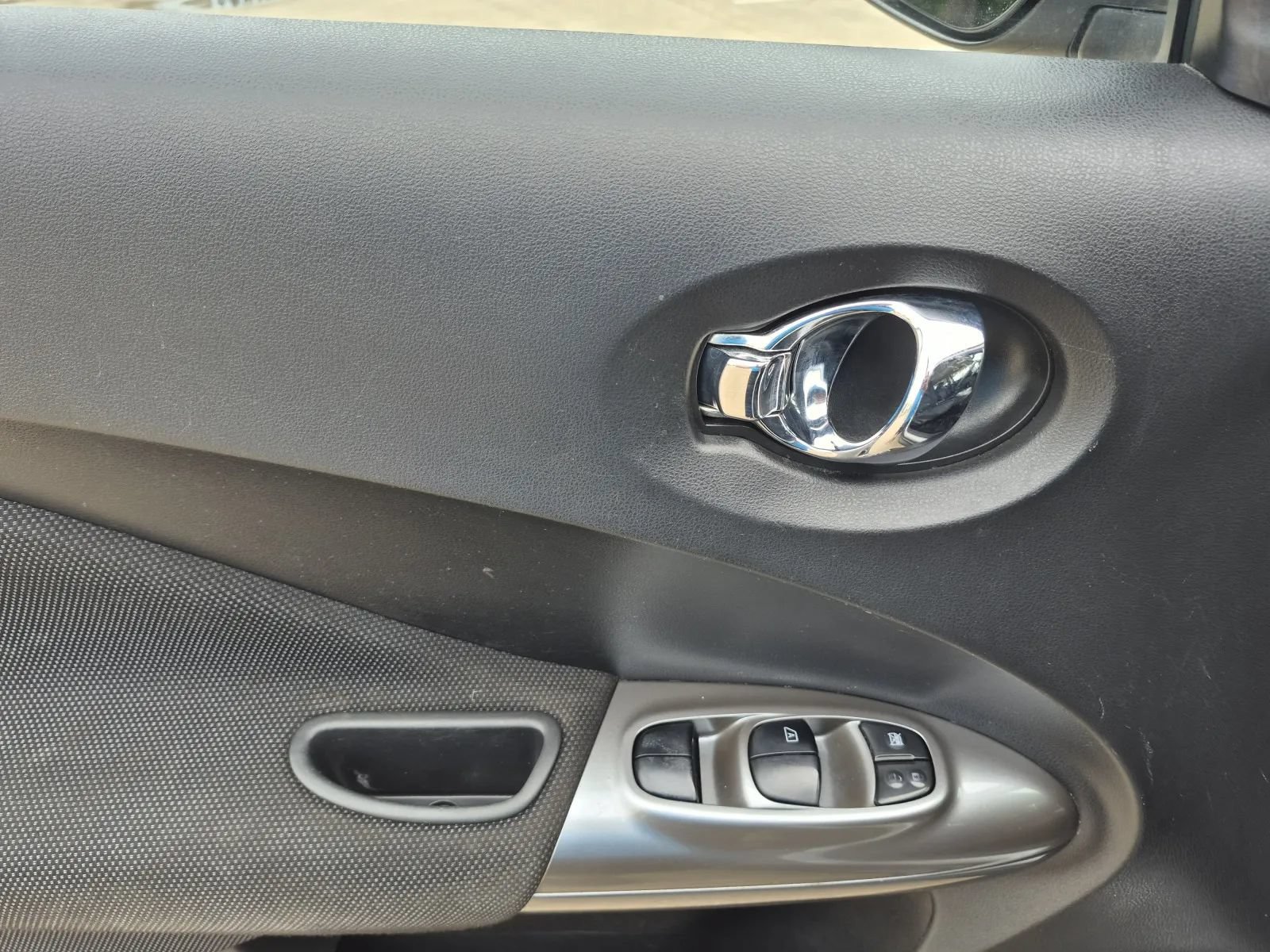 Used 2013 Nissan Juke S AWD/4WD image 11