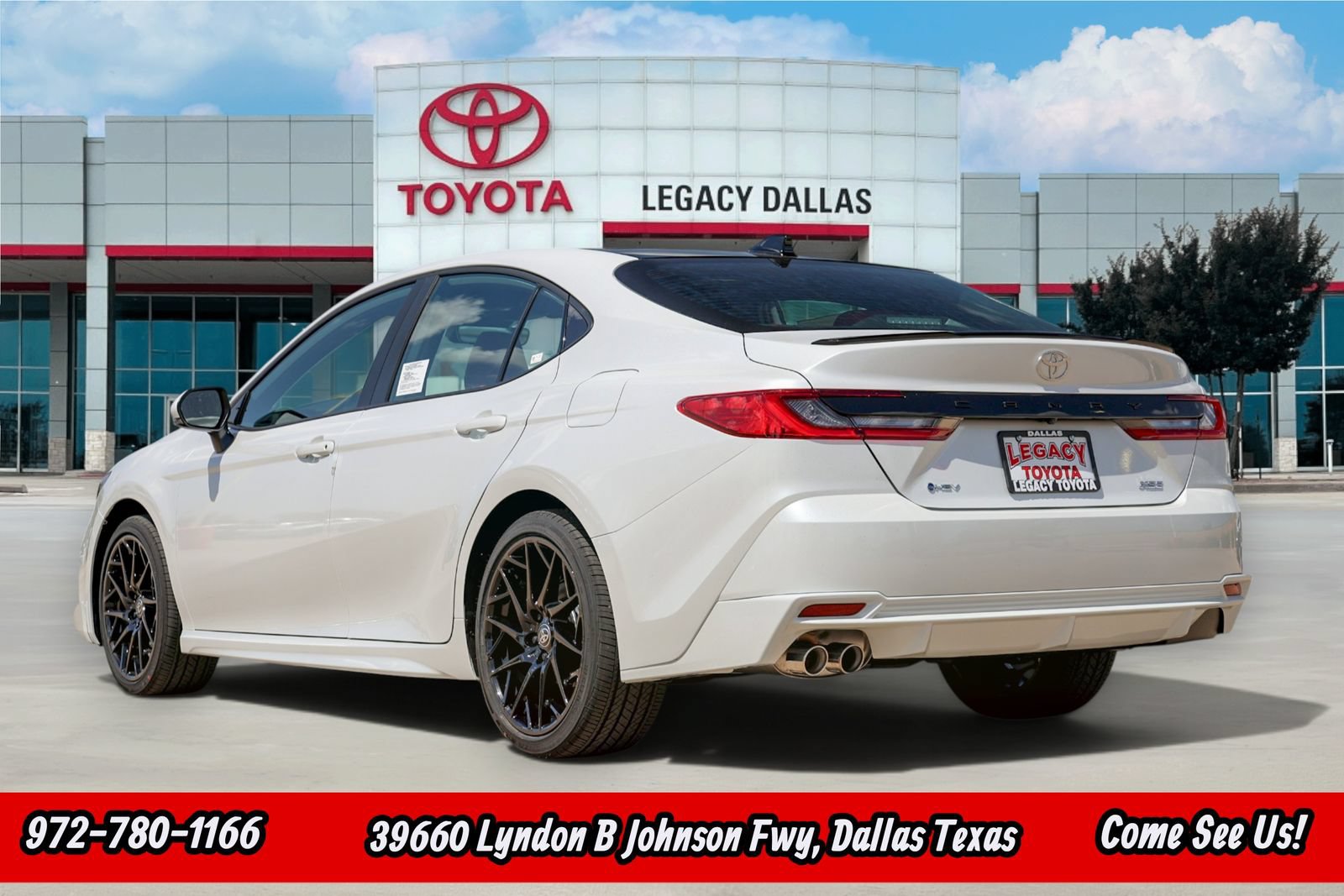 New 2026 Toyota Camry XSE FWD image 8