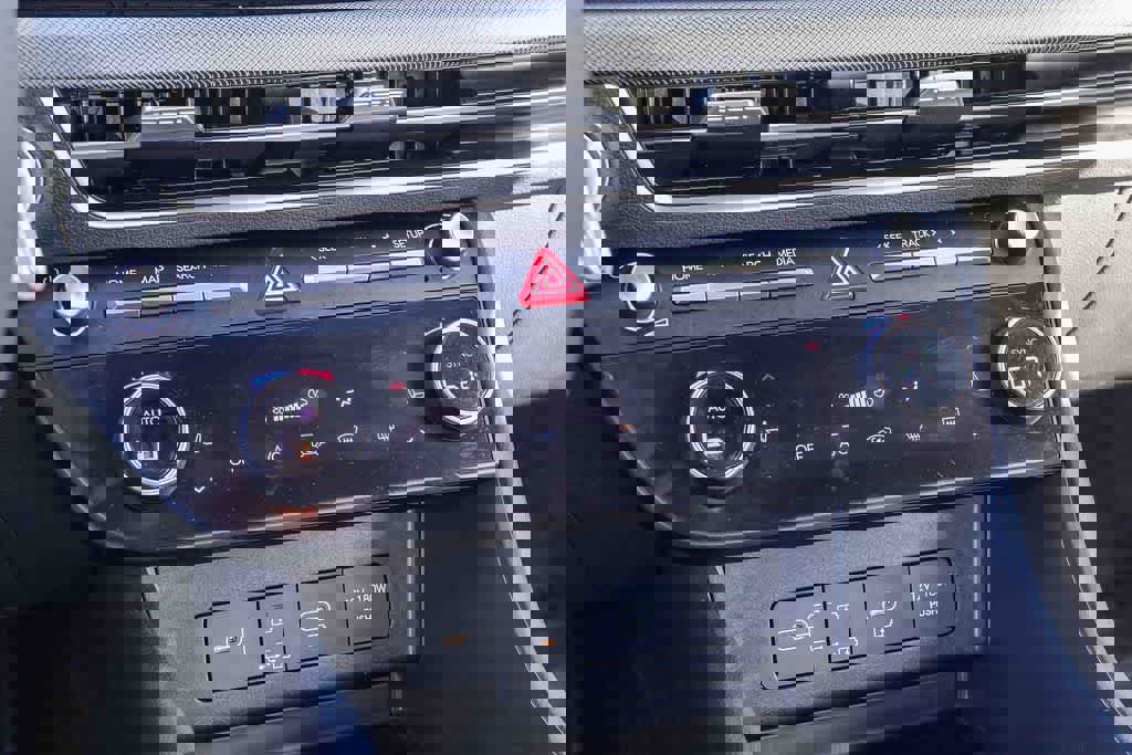 Used 2024 Hyundai Sonata SEL image 21