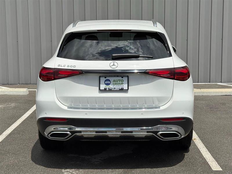 Used 2023 Mercedes-Benz GLC 300 image 6