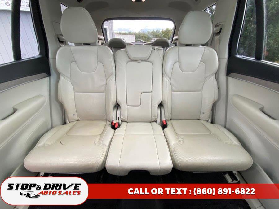 Used 2021 Volvo XC90 T6 Inscription w/ Climate Package image 19