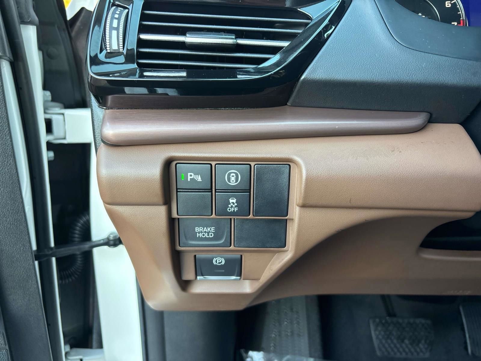 Used 2025 Acura RDX w/ Technology Package image 22