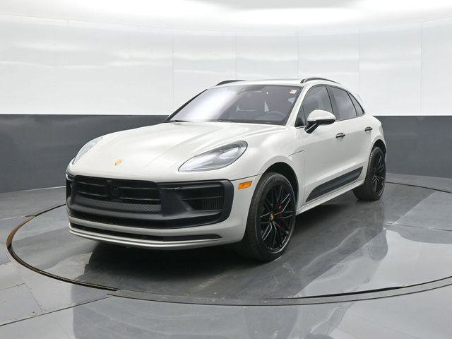 Used 2023 Porsche Macan GTS image 3