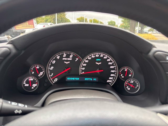 Used 2011 Chevrolet Corvette Coupe w/ 1LT RWD image 17