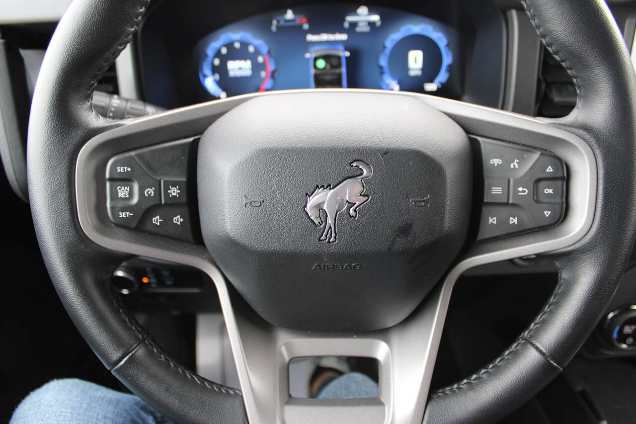 Used 2025 Ford Bronco Big Bend image 17