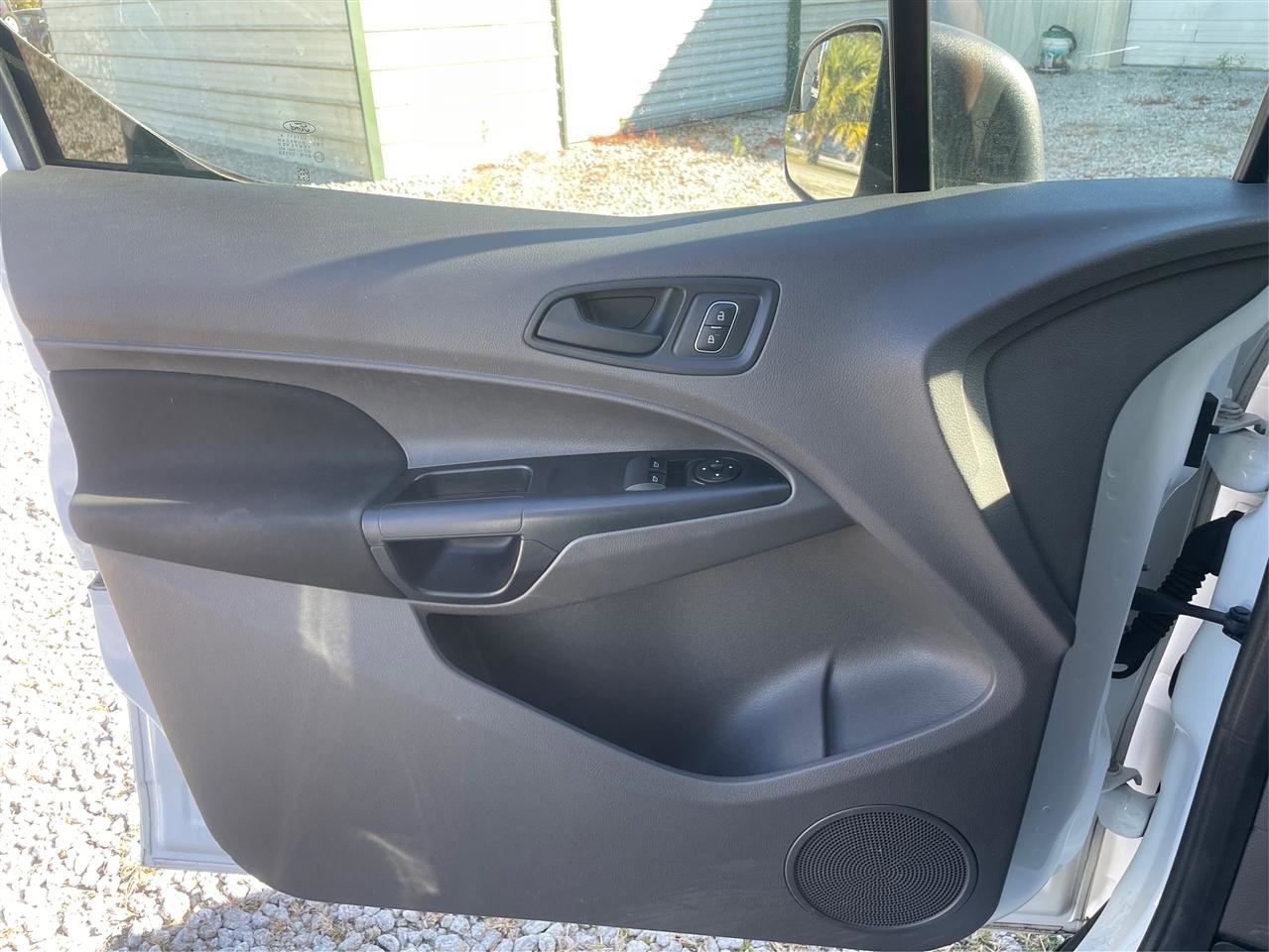 Used 2020 Ford Transit Connect XL image 21