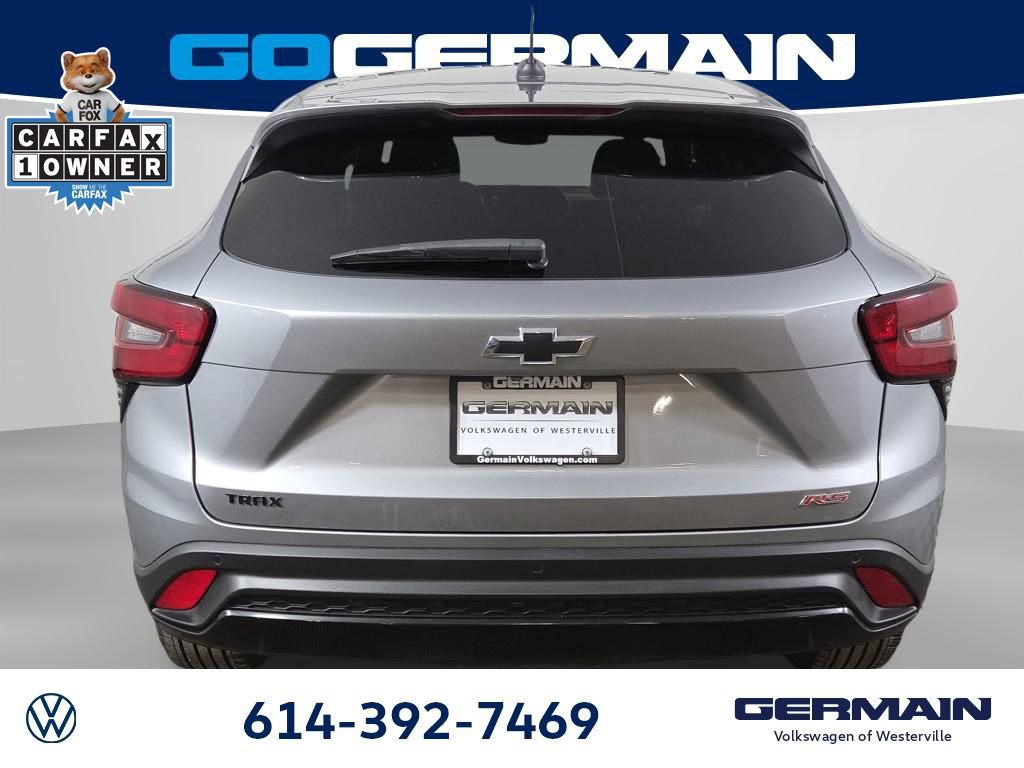 Used 2025 Chevrolet Trax RS w/ Driver Confidence Package image 10