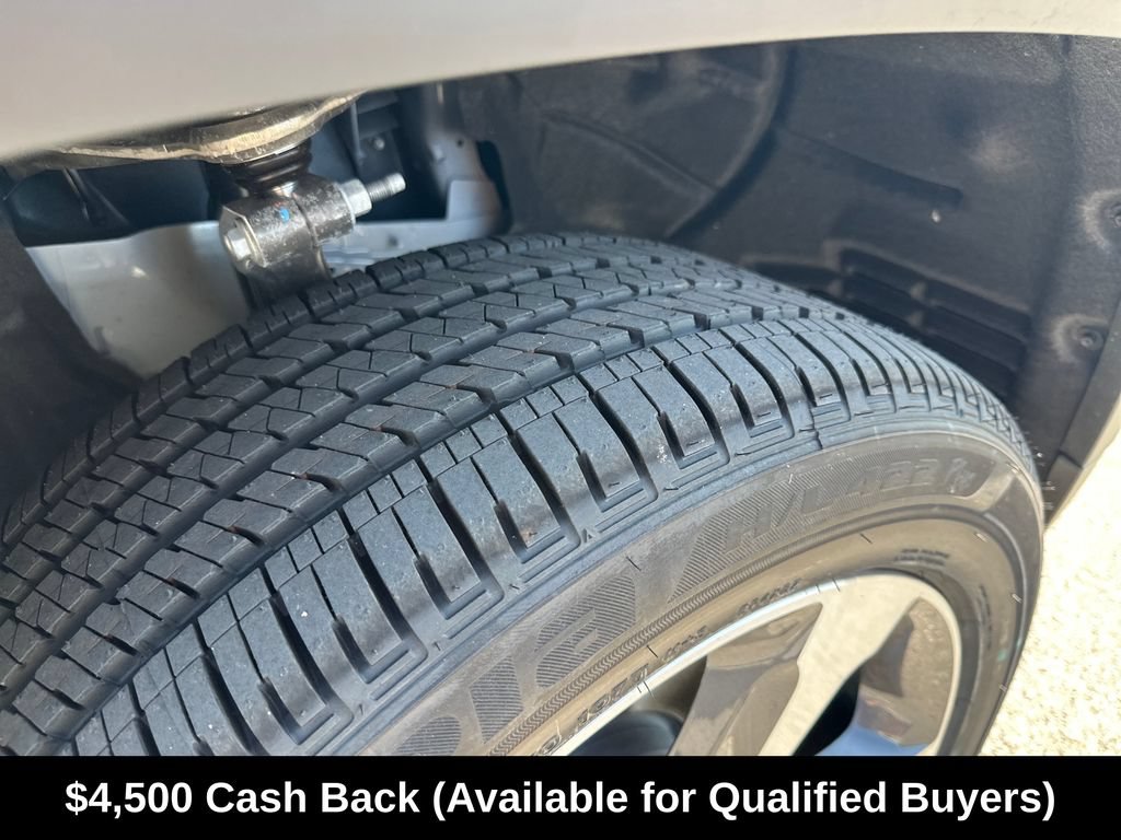 New 2026 Jeep Grand Cherokee L Limited AWD/4WD image 15