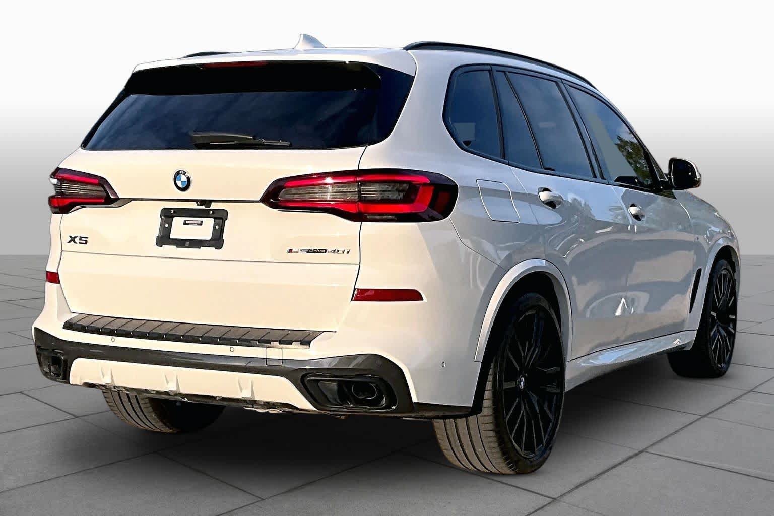 Used 2022 BMW X5 sDrive40i w/ M Sport Package RWD image 13