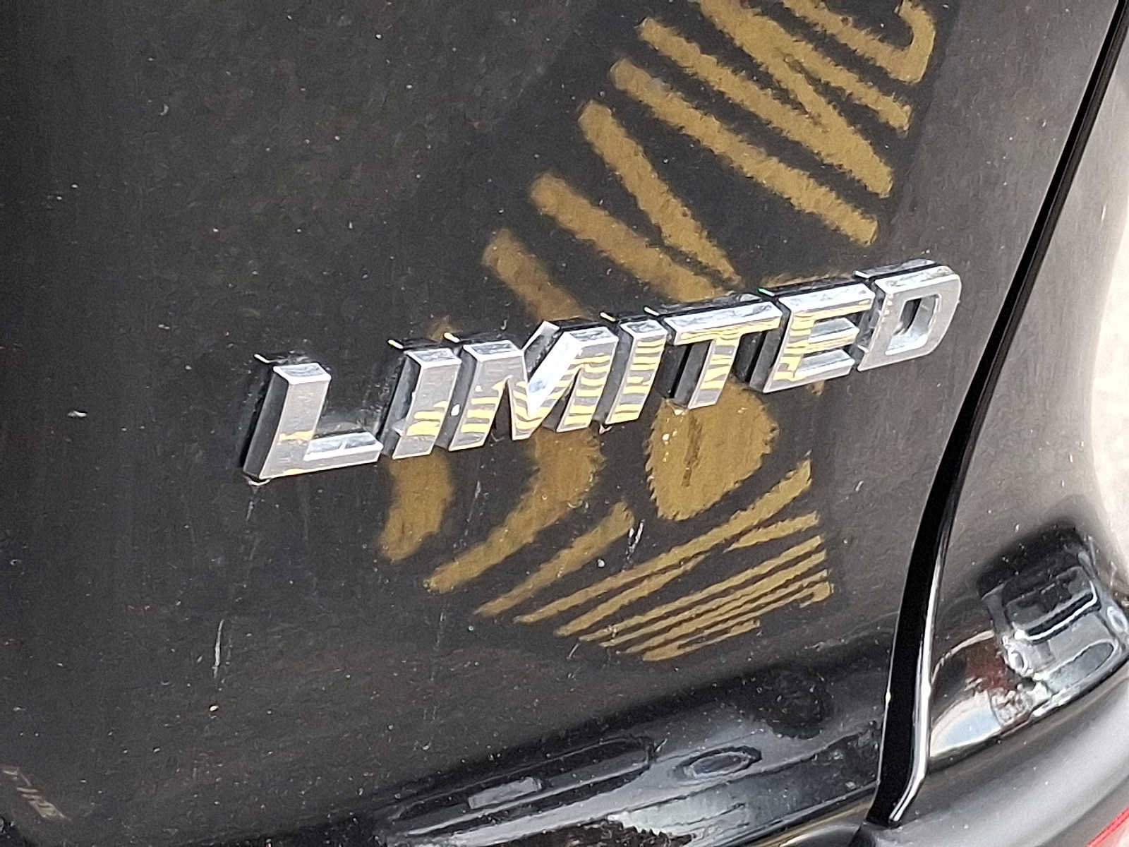 Used 2019 Jeep Cherokee Limited image 30