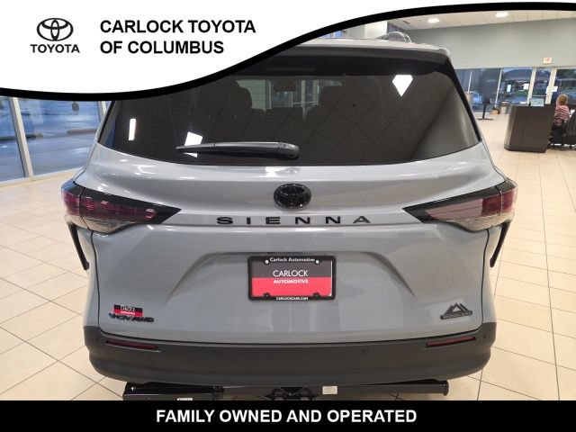 New 2026 Toyota Sienna XLE Woodland Edition AWD/4WD image 9