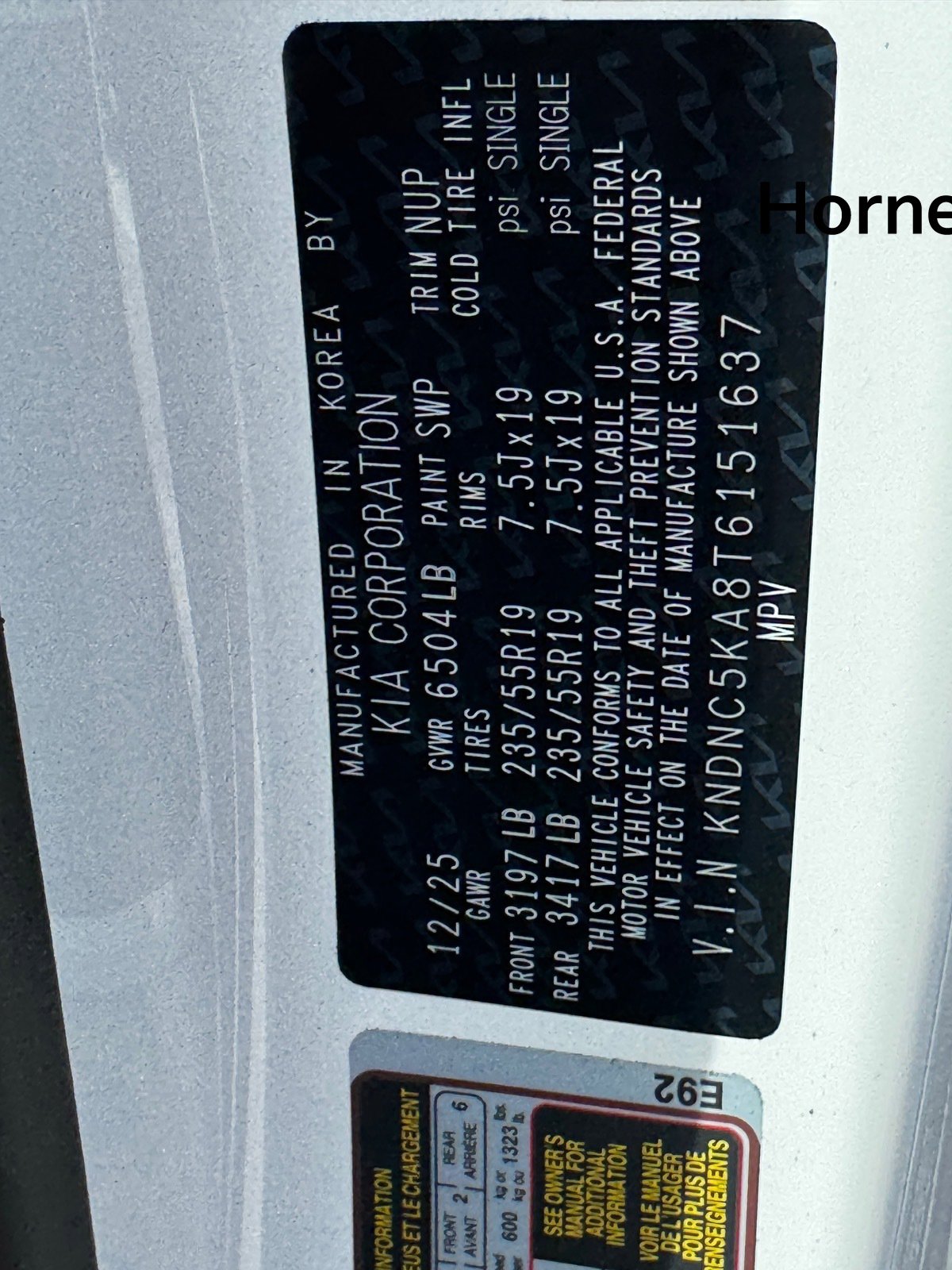 New 2026 Kia Carnival EX image 17