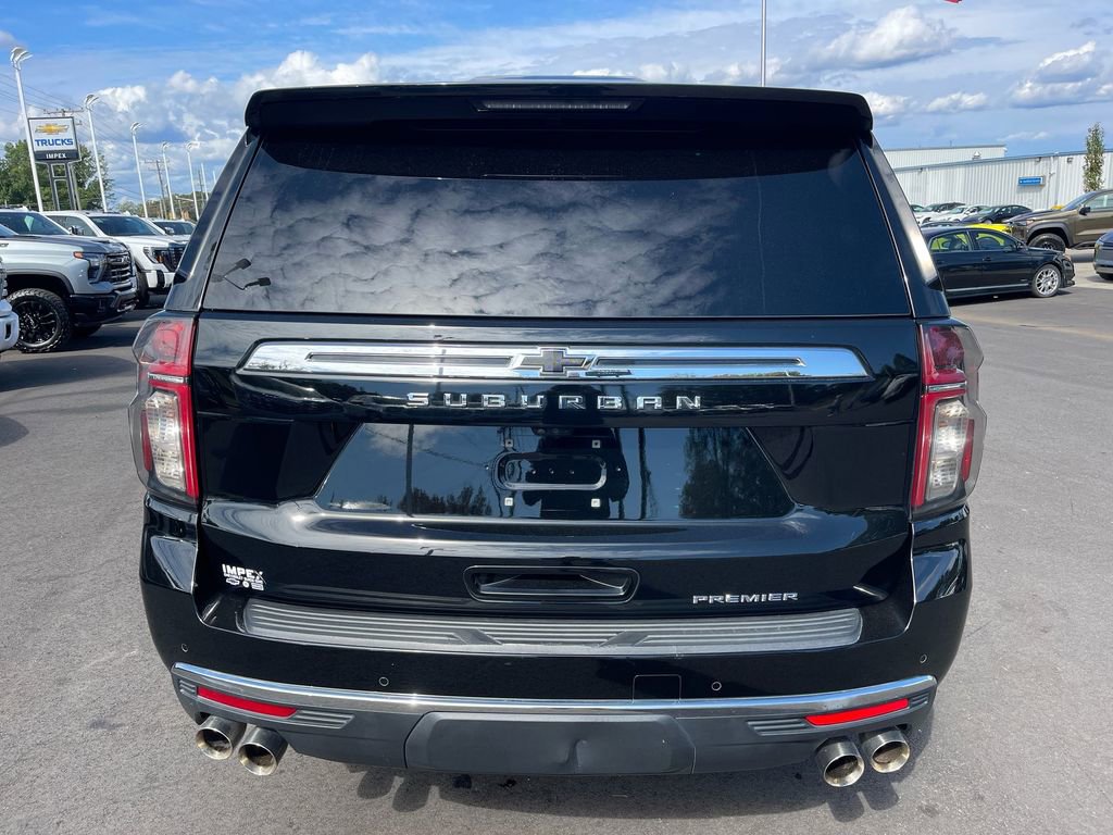 Used 2021 Chevrolet Suburban Premier w/ Premium Package image 4