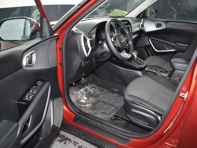 Used 2023 Kia Soul LX w/ Option Group 015 image 12