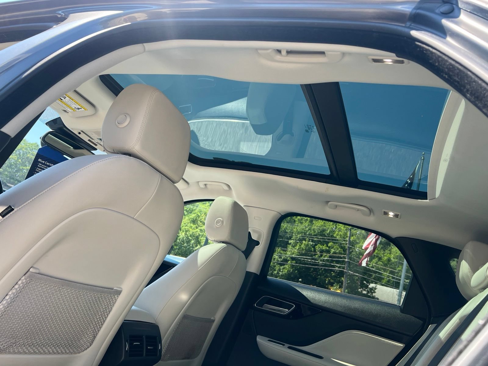 Used 2018 Jaguar F-PACE Prestige AWD/4WD image 17