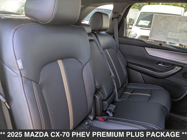 New 2025 MAZDA CX-70 Plug-In Hybrid w/ Premium Plus image 13