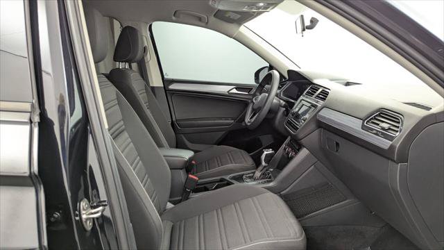 Used 2022 Volkswagen Tiguan S FWD image 21