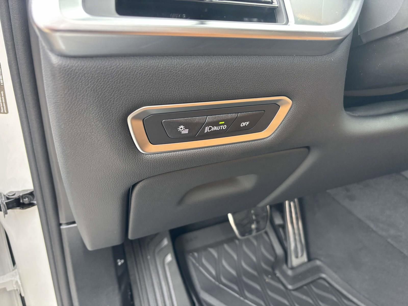 New 2026 BMW X7 xDrive40i w/ M Sport Package image 14