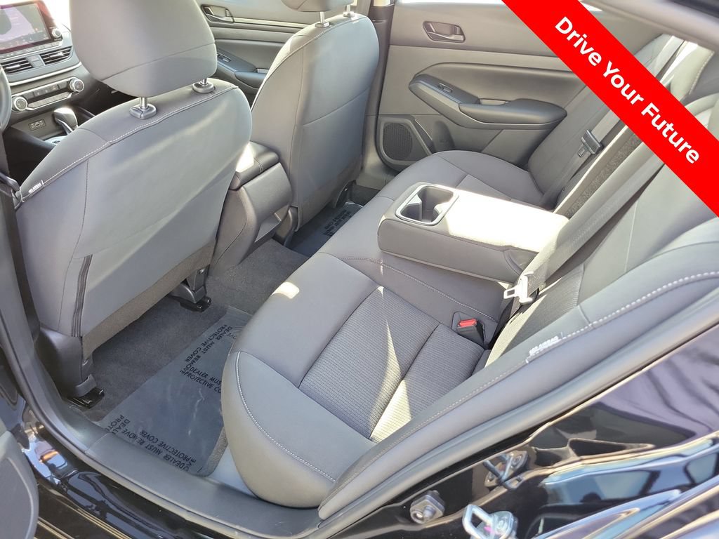 Certified 2025 Nissan Altima 2.5 S FWD image 19