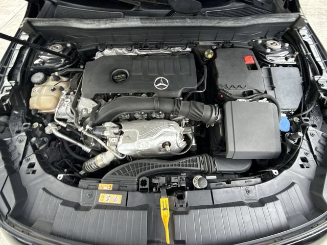 Used 2021 Mercedes-Benz GLB 250 image 26